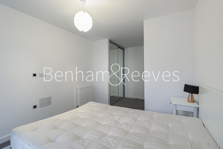 1  bedroom flat to rent in Highland Street, Stratford, E15-image 16