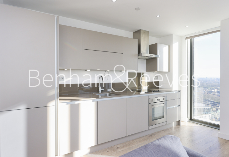 2  bedrooms flat to rent in Great Eastern Road, Stratford,  E15-image 2