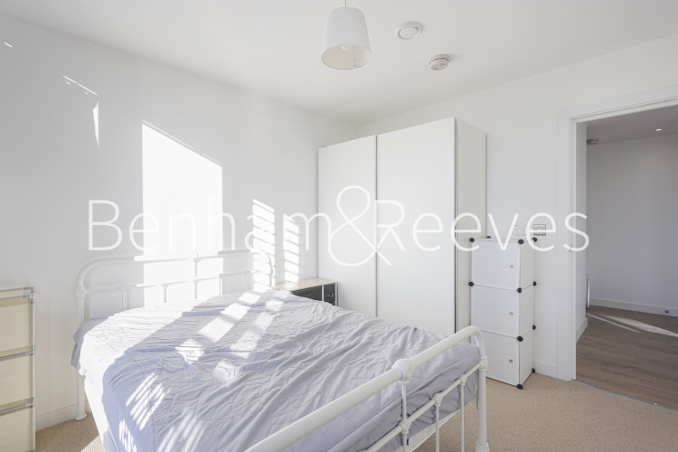 2  bedrooms flat to rent in Great Eastern Road, Stratford,  E15-image 8