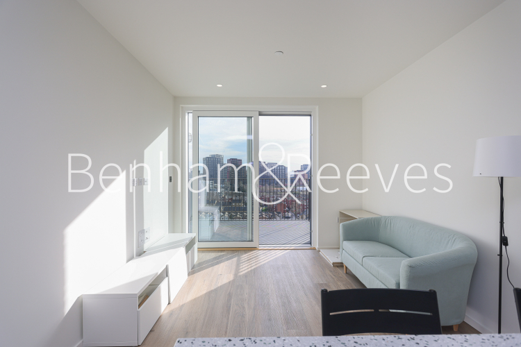 1  bedroom flat to rent in Hawser Lane, Canary Wharf, E14-image 1