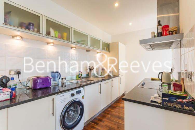 2  bedrooms flat to rent in South Quay Square, Canary Wharf, E14-image 7