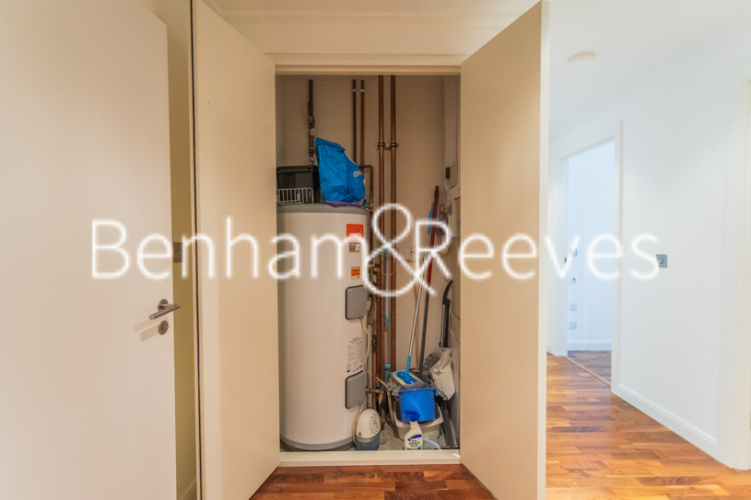 2  bedrooms flat to rent in South Quay Square, Canary Wharf, E14-image 15