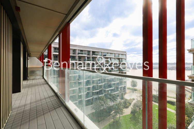 2  bedrooms flat to rent in Bonnet Street, Royal Wharf Riverscape, E16-image 6