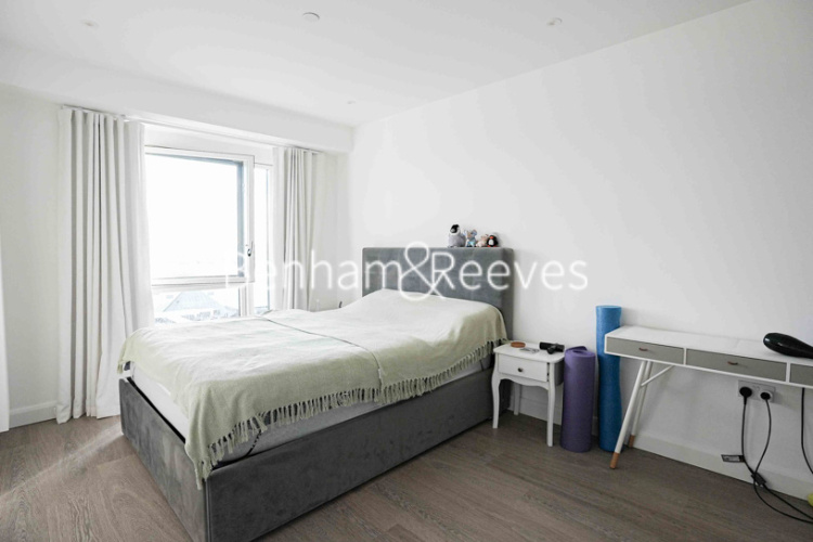 1  bedroom flat to rent in Royal Docks, Canary Wharf, E16-image 5
