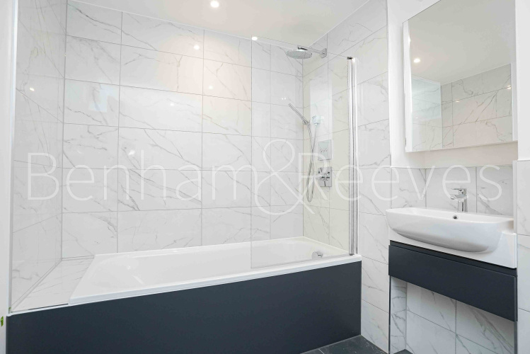 2  bedrooms flat to rent in One Thames Quay, Marsh Wall, E14-image 16