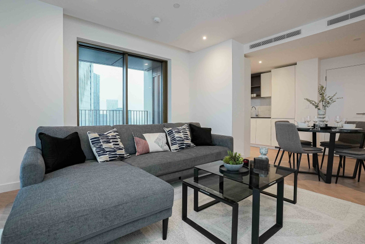 2  bedrooms flat to rent in One Thames Quay, Canary wharf, E14-image 1