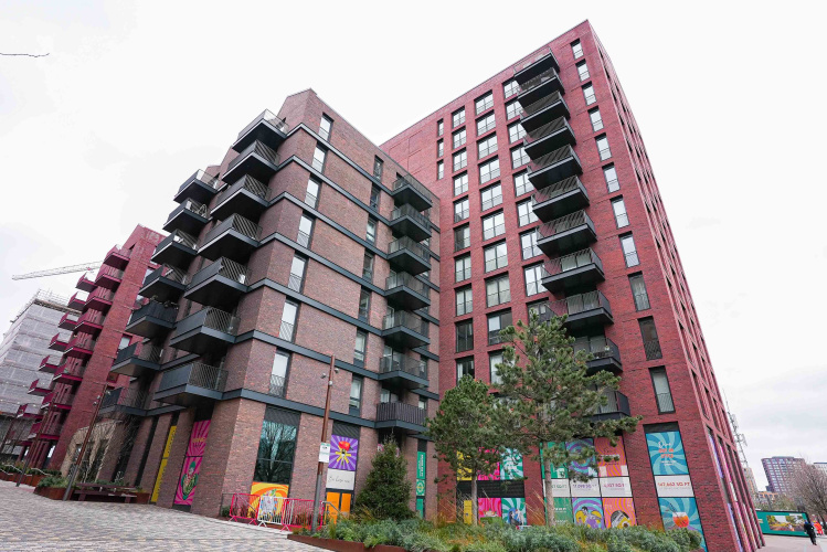 1  bedroom flat to rent in Hawser Lane, Poplar riverside, E14-image 12