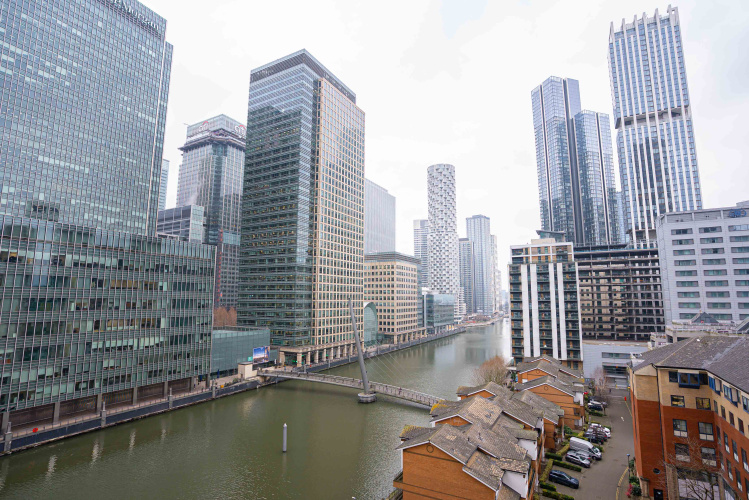 Studio flat to rent in Wards Place, Canary Wharf, E14-image 14