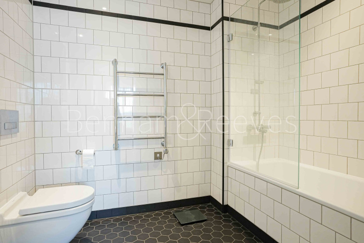 2  bedrooms flat to rent in City Island Way, Canning town, E14-image 12