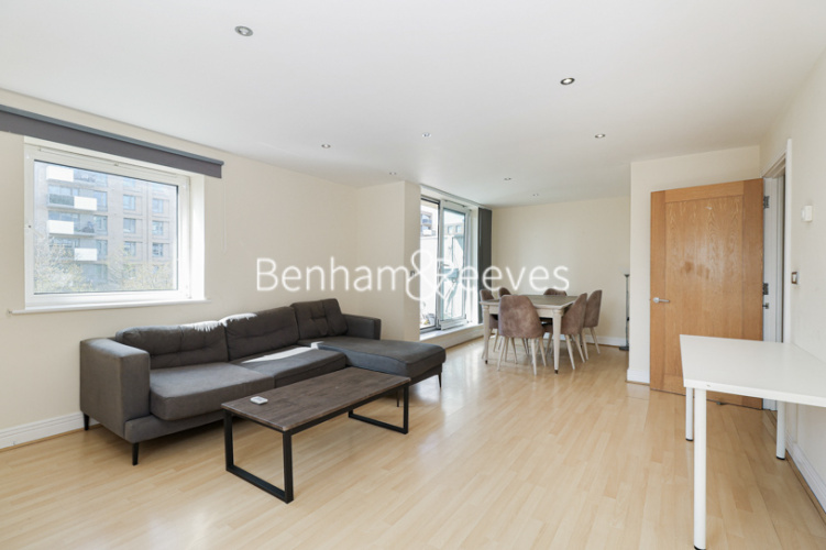 3  bedrooms flat to rent in Wards Wharf Approach, Pontoon Dock, E16-image 7