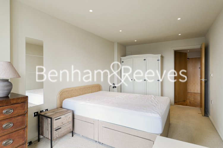 1  bedroom flat to rent in Millharbour, Canary Wharf, E14-image 8