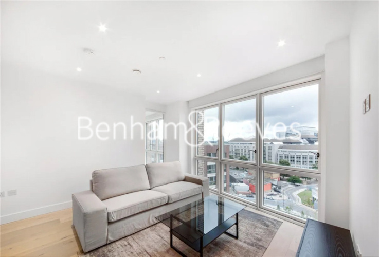 1  bedroom flat to rent in Arniston Way, Canary wharf, E14-image 1