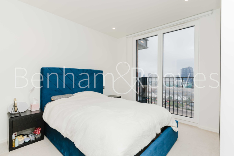2  bedrooms flat to rent in Hawser Lane, Heron Wharf, E14-image 8