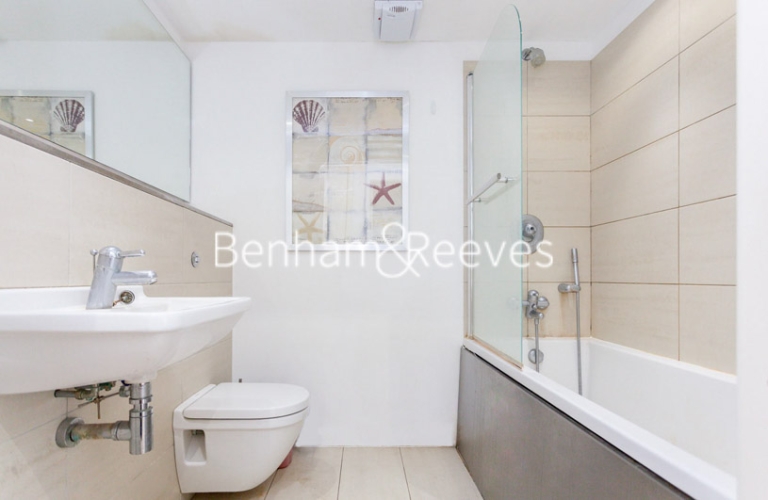 1 bedroom flat to rent in Aurora Building, Blackwall Way, E14-image 4