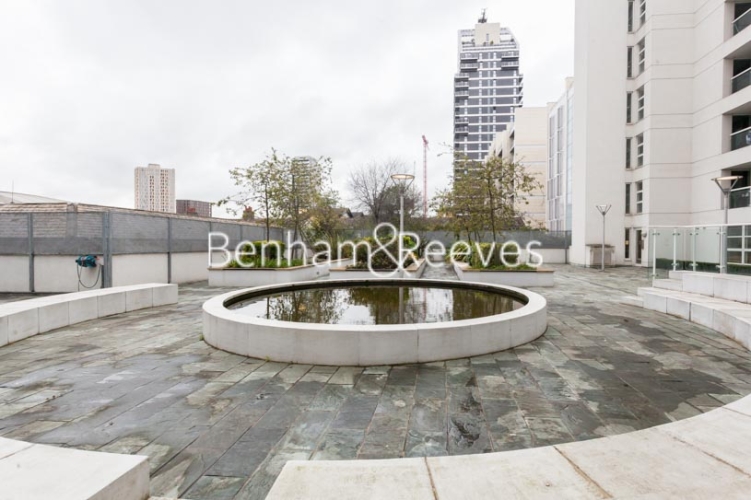 1  bedroom flat to rent in Aurora Building, Blackwall Way, E14-image 8