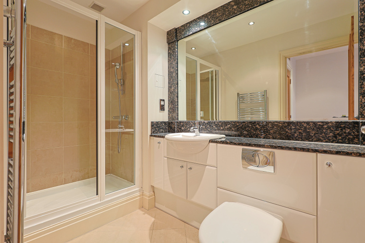 3  bedrooms flat to rent in Aspect Court, Imperial Wharf, SW6-image 5
