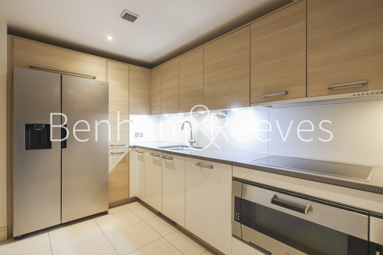 2  bedrooms flat to rent in Lensbury Avenue, Fulham, SW6-image 2