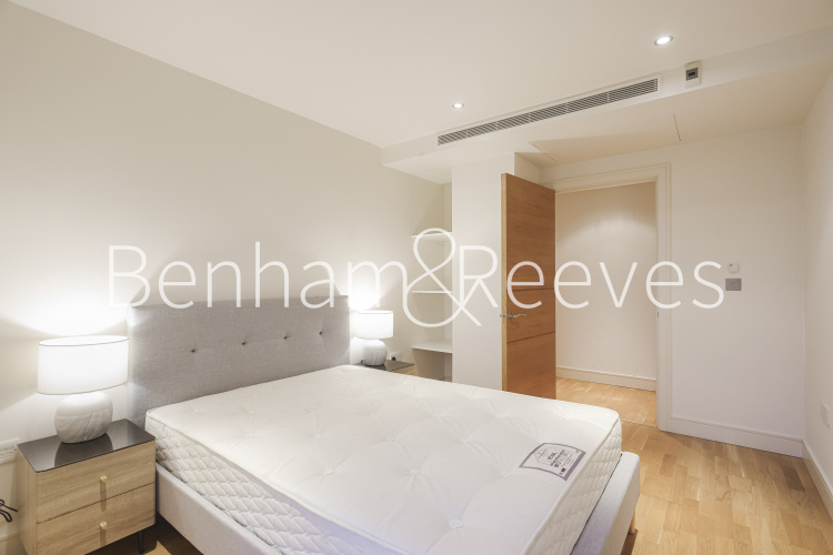 2  bedrooms flat to rent in Lensbury Avenue, Fulham, SW6-image 3