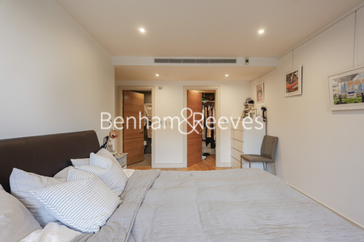 3  bedrooms flat to rent in Lensbury Avenue, Fulham, SW6-image 19