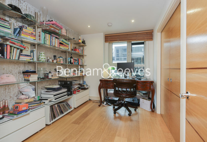 3  bedrooms flat to rent in Lensbury Avenue, Fulham, SW6-image 20