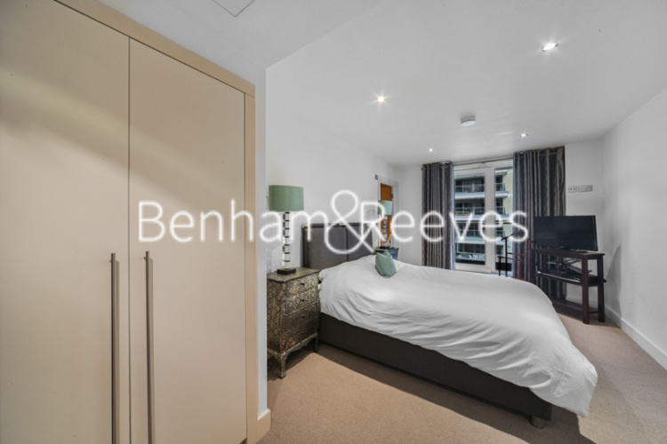 3  bedrooms flat to rent in Lensbury Avenue, Fulham, SW6-image 24