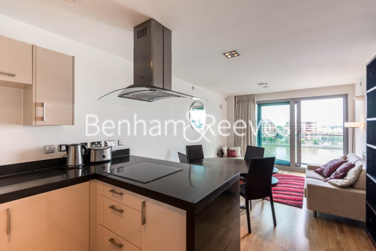 1 bedroom flat to rent in Bridges Court Road, Battersea, SW11-image 2