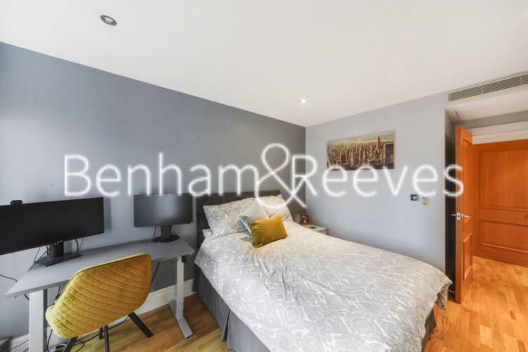 2  bedrooms flat to rent in The Boulevard, Imperial Wharf, SW6-image 4