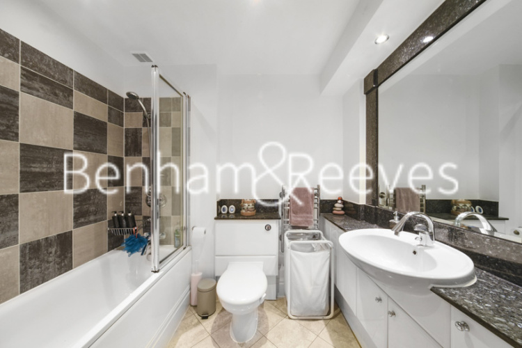 2  bedrooms flat to rent in The Boulevard, Imperial Wharf, SW6-image 5