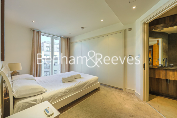 3  bedrooms flat to rent in Lensbury Avenue, Fulham, SW6-image 14
