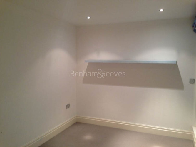 2  bedrooms flat to rent in Chelsea Vista, Imperial Wharf, SW6-image 5