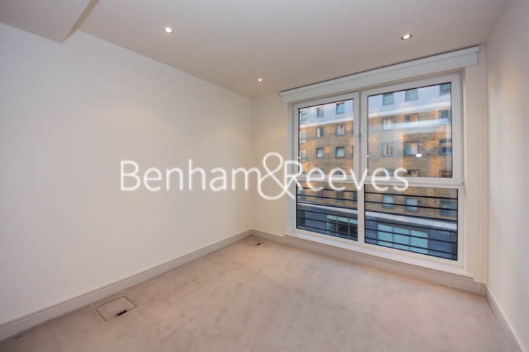 2  bedrooms flat to rent in Townmead Road, Fulham, SW6-image 3