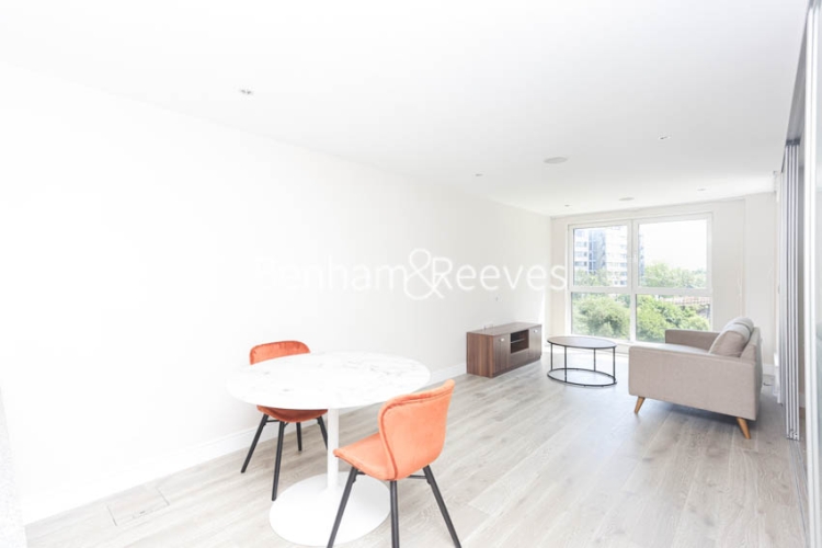 Studio flat to rent in Townmead Road, Fulham, SW6-image 10