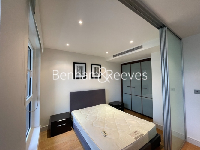 Studio flat to rent in Townmead Road, Fulham, SW6-image 8