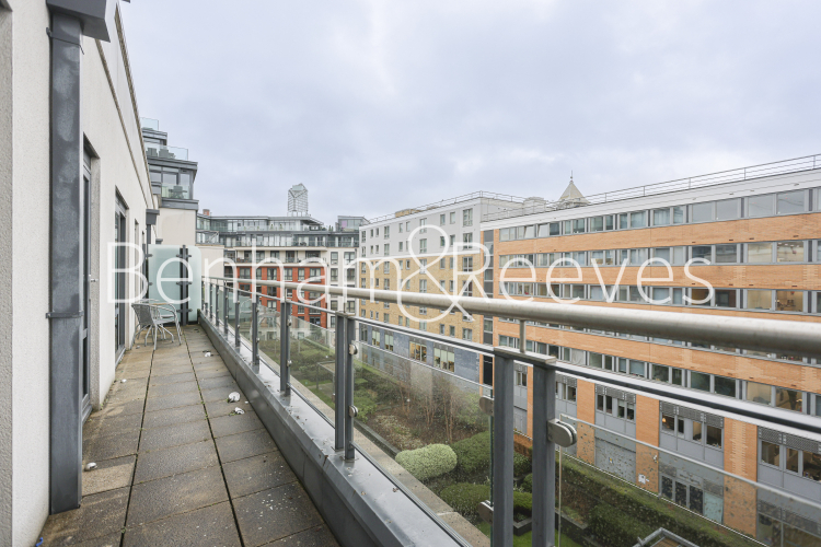 3  bedrooms flat to rent in Park Street, Fulham, SW6-image 11