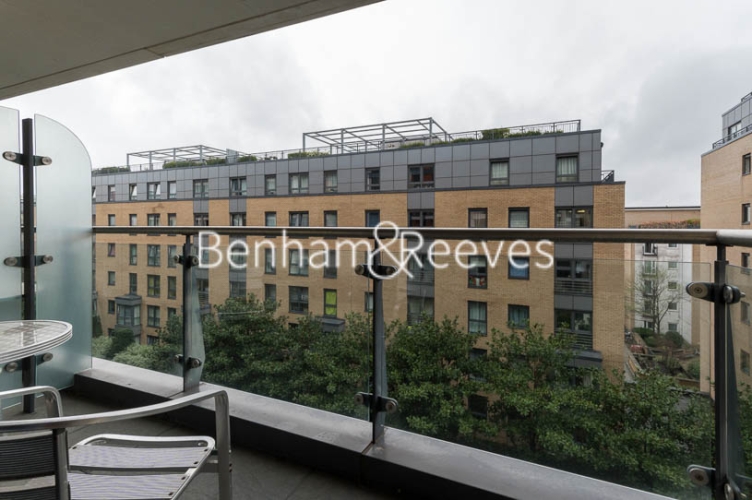 2 bedrooms flat to rent in Lensbury Avenue, Fulham, SW6-image 5