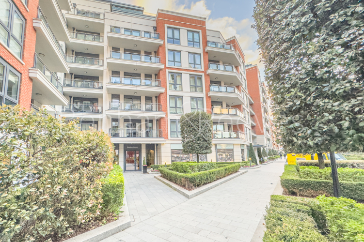 1  bedroom flat to rent in Chelsea Creek, Park Street, SW6-image 10