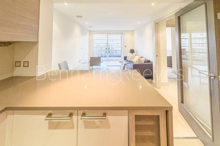 1  bedroom flat to rent in Chelsea Creek, Park Street, SW6-image 12