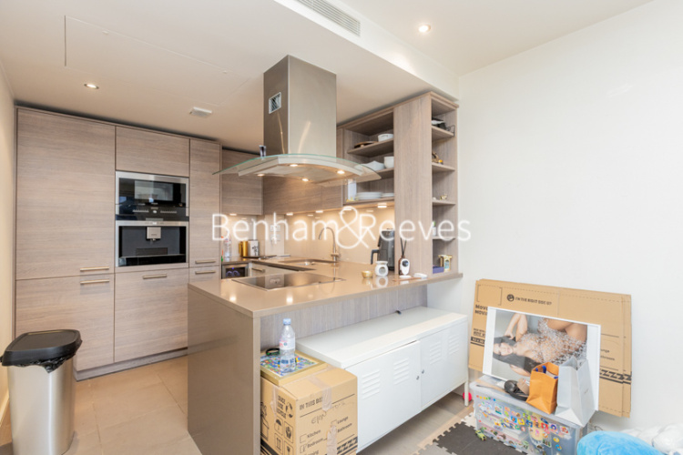 1  bedroom flat to rent in Townmead Road, Imperial Wharf, SW6-image 2