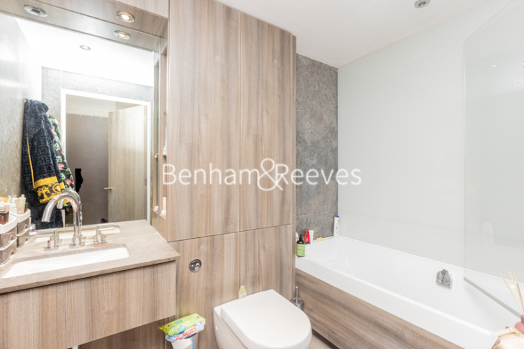 1  bedroom flat to rent in Townmead Road, Imperial Wharf, SW6-image 5