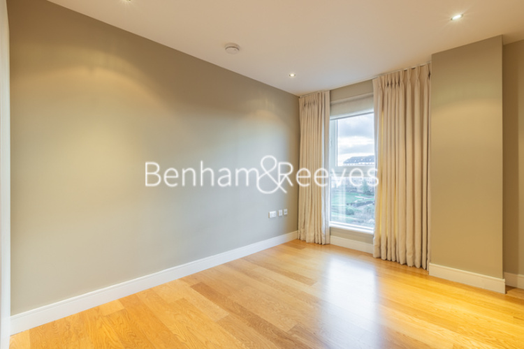 3  bedrooms flat to rent in Boxtree House, Imperial Wharf, SW6-image 21