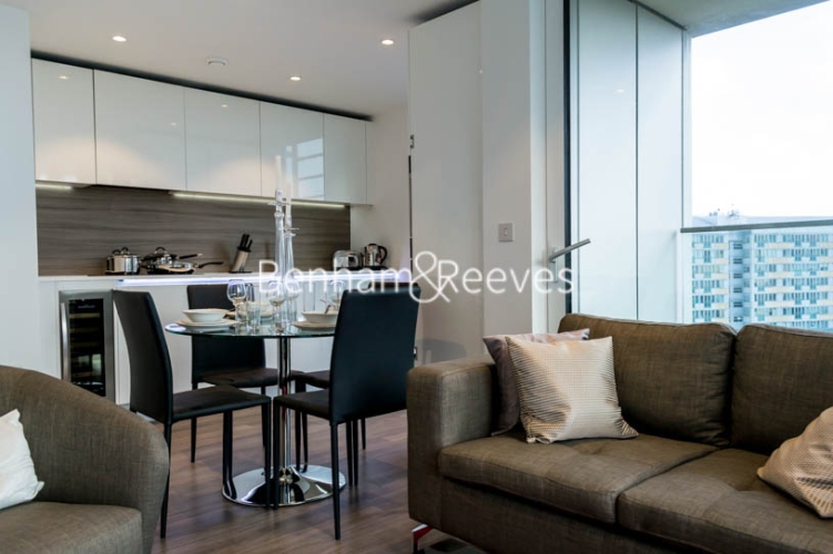 1 bedroom flat to rent in Buckhold Road, Wandsworth, SW18-image 2