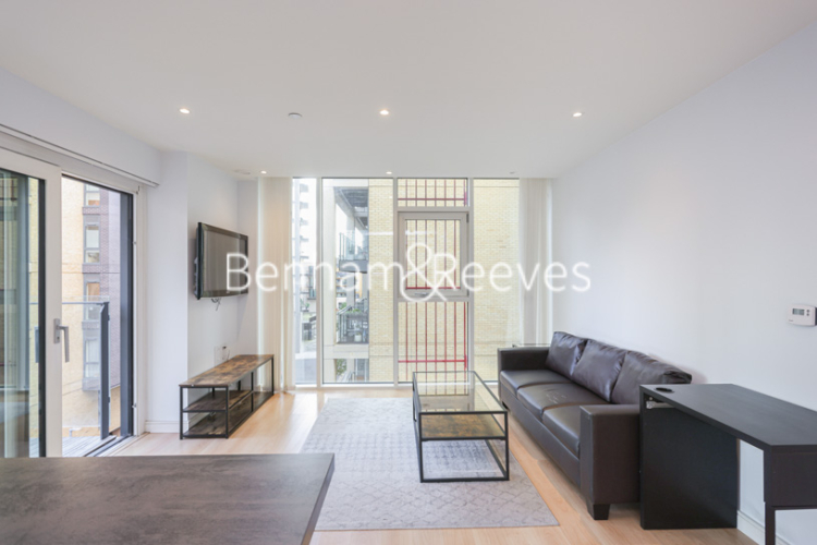 1 bedroom flat to rent in Enterprise Way, Wandsworth, SW18-image 1