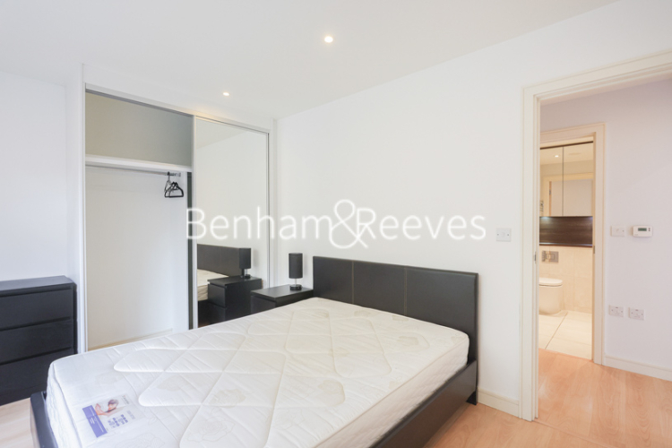1 bedroom flat to rent in Enterprise Way, Wandsworth, SW18-image 9