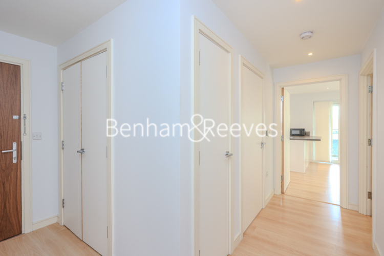 1  bedroom flat to rent in Enterprise Way, Wandsworth, SW18-image 10