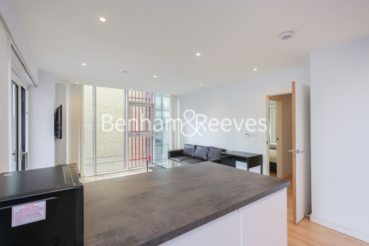 1 bedroom flat to rent in Enterprise Way, Wandsworth, SW18-image 21