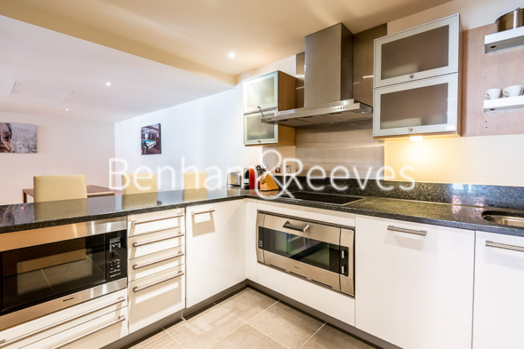 2  bedrooms flat to rent in Lensbury Avenue, Fulham, SW6-image 2