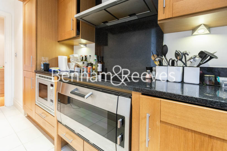 2  bedrooms flat to rent in Harbour Reach, Imperial Wharf, SW6-image 8
