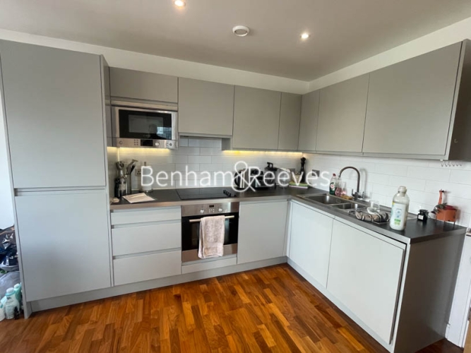 1  bedroom flat to rent in Battersea Reach, Imperial Wharf, SW11-image 2