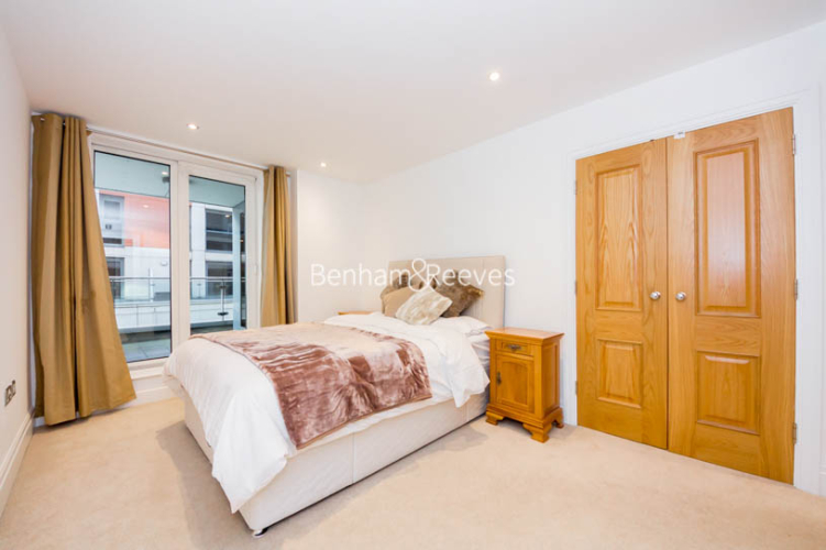 2  bedrooms flat to rent in Harbour Reach, Imperial Wharf, SW6-image 3