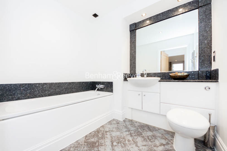 2  bedrooms flat to rent in Harbour Reach, Imperial Wharf, SW6-image 7